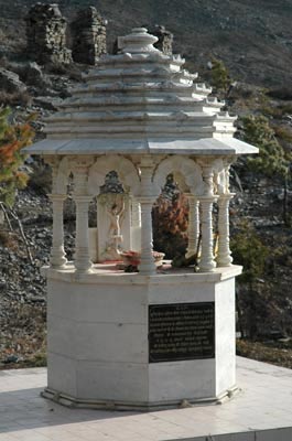 The monument for Sadhu Nilkanth-Surjadas, (Swaminarayan).