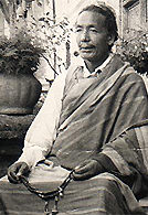 Late abbot of Chumig Gyata, Muktinath Lama Jampal Rabgyé Rinpoche