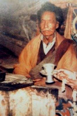 Last picture of the late abbot of Chumig Gyata, Muktinath Lama Jampal Rabgyé Rinpoche